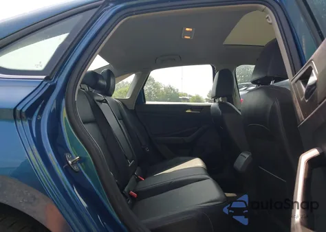 2019 Volkswagen Jetta 1.4T R-Line/1.4T S/1.4T Se из США, поврежденный, VIN 3VWC57BU3KM194267